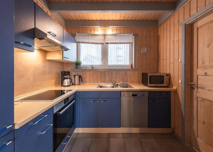 Im Skandinavischen Stil * רשלין